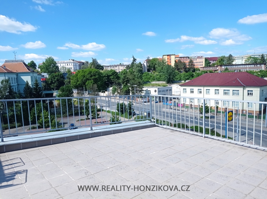 Pronájem, byt 2+kk s terasou, ul. Plovární, Plzeň - město