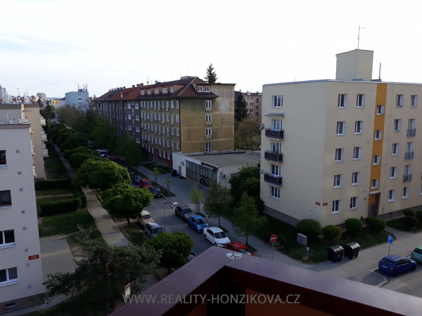 Pronájem, byt 3+1+B, 74m2, ul. Alešova, Plzeň - město