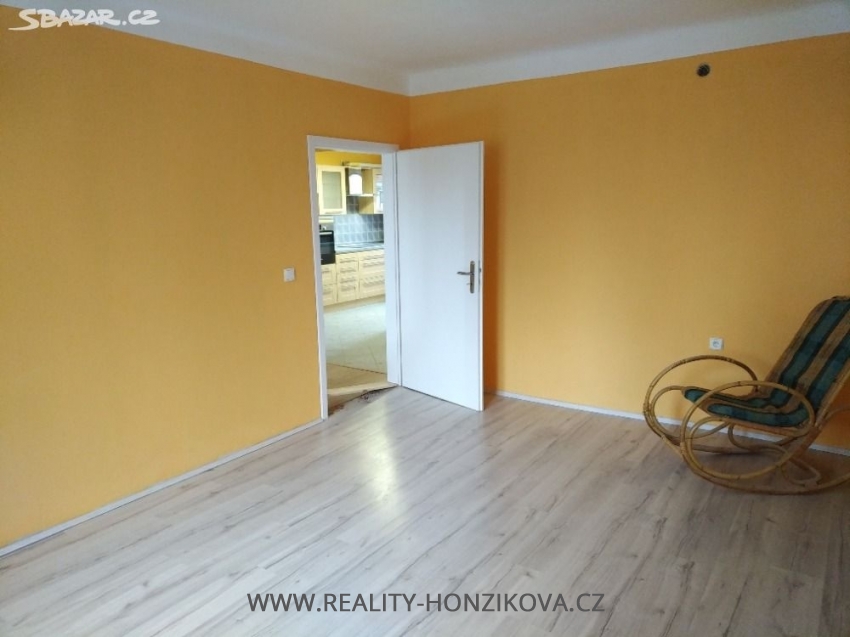 Pronájem 2+kk v RD se zahradou, 56m2, ul. Zábělská, Plzeň - město