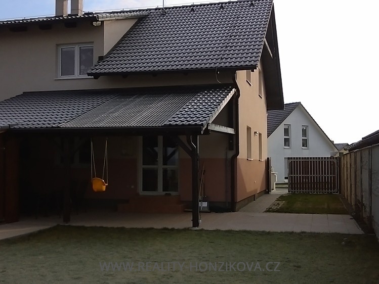 Pronájem rodinného domu 128 m², pozemek 335 m²